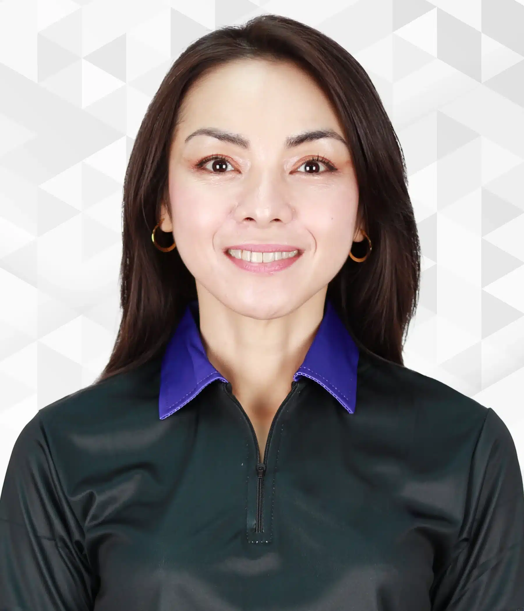 Allison Bayran, Chief Talent Officer of Boomering, wearing a black shirt and blue collar.