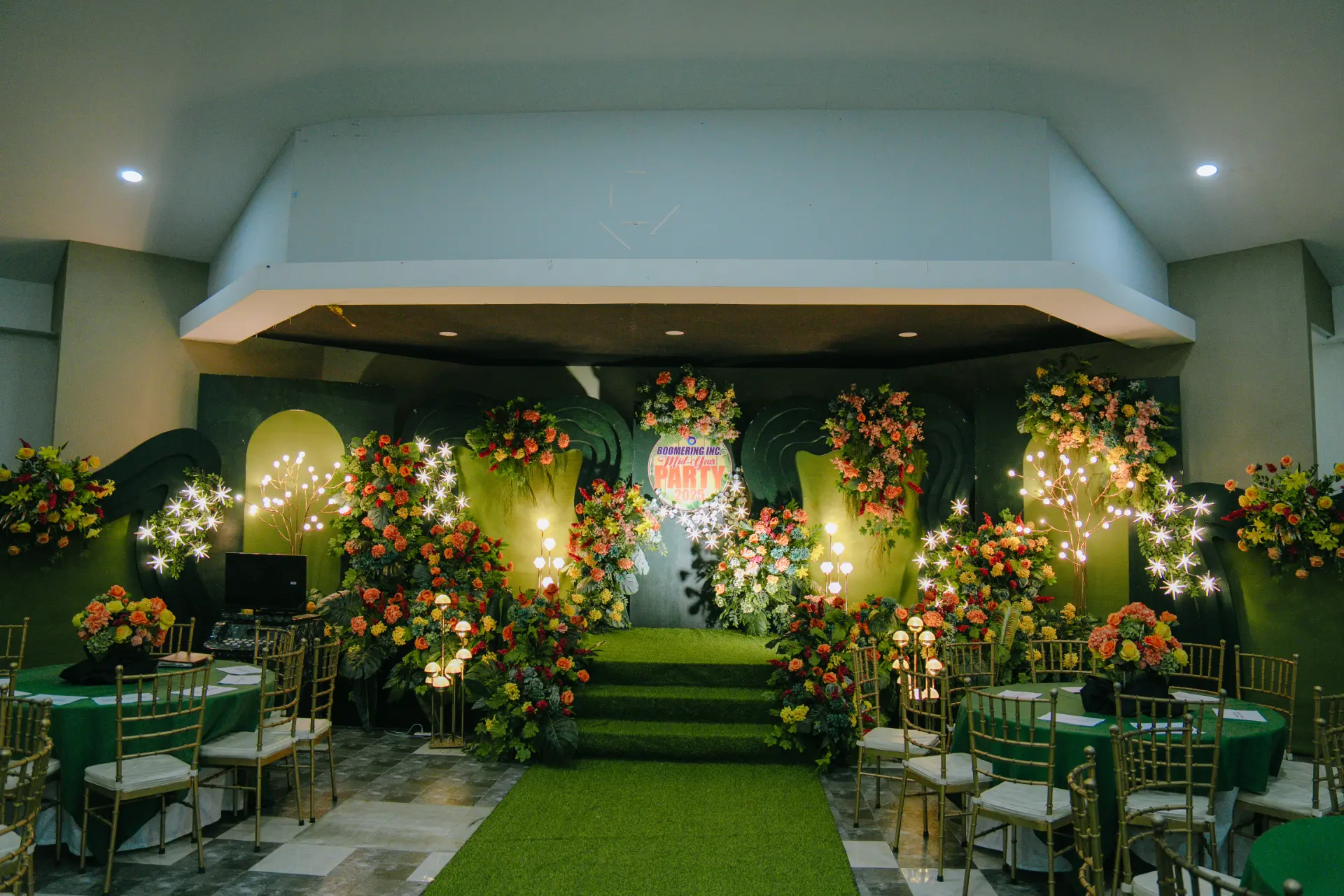 Boomerings Mid Year Tropical Bash Main hero 6533